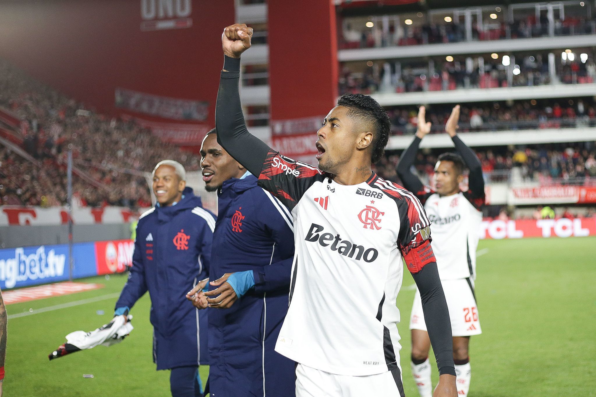 Conmebol convoca Bruno Henrique, do Flamengo, para audiência em caso passível de punição