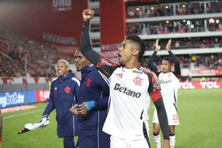 Libertadores: Bruno Henrique vibra com a classificação do Flamengo diante do Estudiantes-ARG