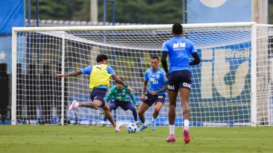 Jogadores do Bahia durante treino no CT Evaristo de Macedo