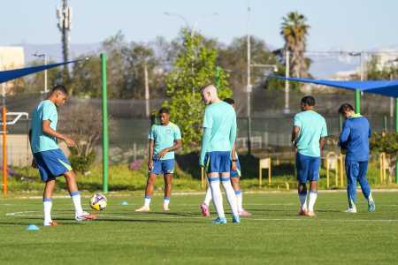 Seleção Sub-20 em treino no Chile