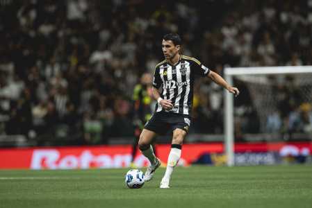 Junior Alonso em ação pelo Atlético na Arena MRV