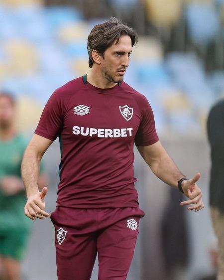 Zubeldía estreou com vitória no comando técnico do Fluminense