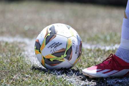 Bola do Campeonato Mineiro de Feminino de Futebol