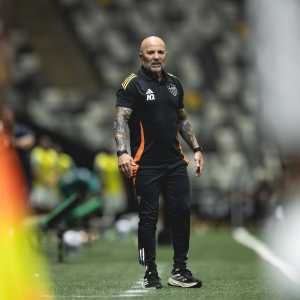 Jorge Sampaoli, técnico do Atlético, durante jogo com o Juventude
