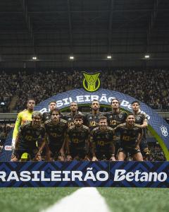 Time do Atlético antes do jogo contra o Juventude
