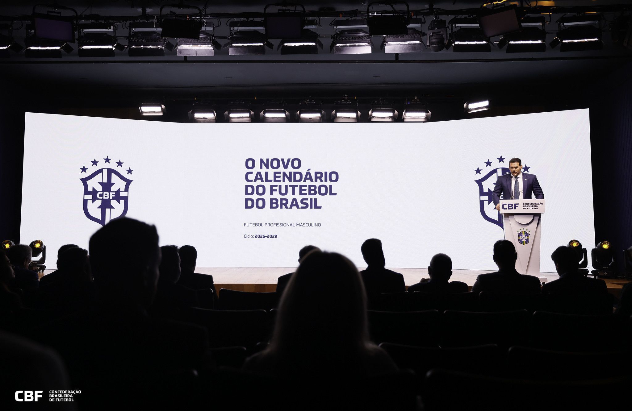 Calendário do futebol brasileiro: saiba quando começarão os estaduais em 2026
