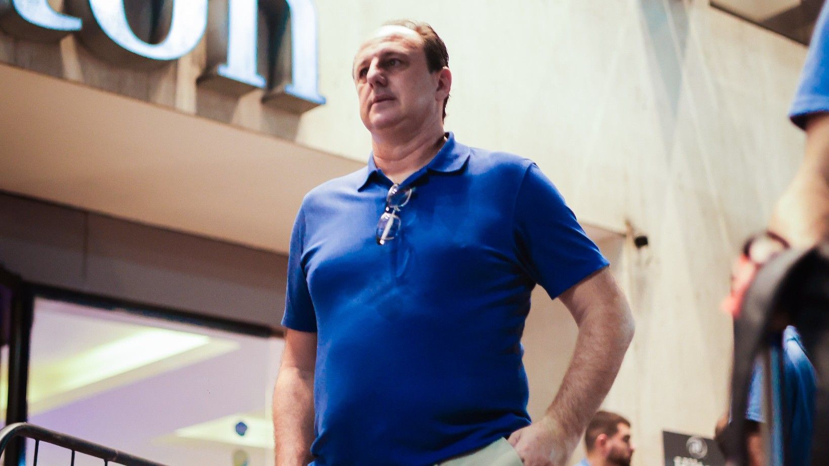 Rogério Ceni detalha escolhas que fará para escalar Bahia diante do Flamengo