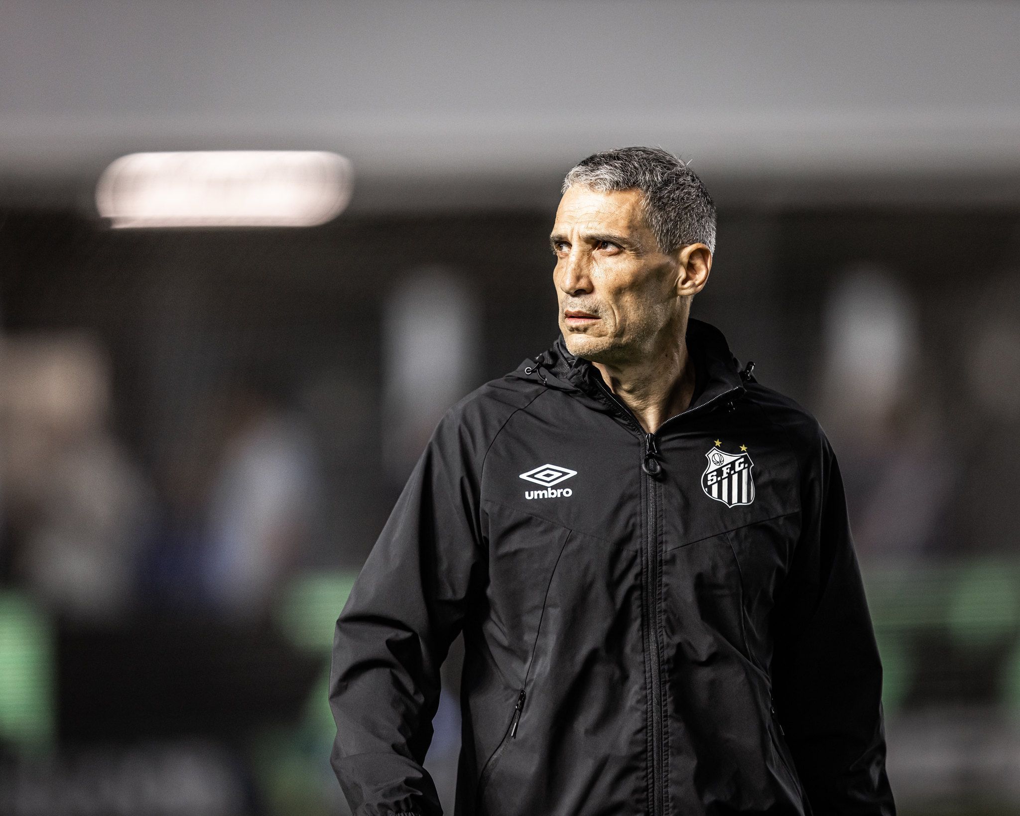 Vojvoda diz o que faltou para Santos vencer Grêmio pelo Brasileiro