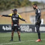 Em busca de reabilitação no Brasileiro, Atlético e Fluminense se encaram no Maracanã