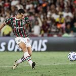Atacante titular do Fluminense recebe terceiro amarelo e desfalca contra o Mirassol