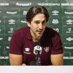 Zubeldía dispara contra arbitragem após primeira derrota no comando do Fluminense