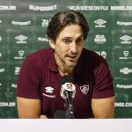 Zubeldía dispara contra arbitragem após primeira derrota no comando do Fluminense