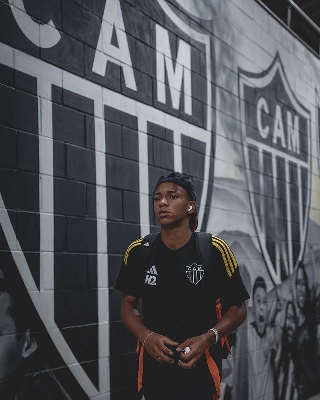 Joia de R$ 387,6 milhões, Veneno passa por trote antes de Atlético x Sport