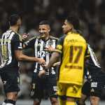 'Medalhões' desencantam, Atlético vence Sport e se afasta do Z4 do Brasileirão