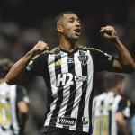 Em alta no Atlético, Vitor Hugo conta como experiência na Itália o ajudou com Sampaoli