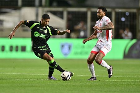 América e Vila Nova se enfrentaram nesta quarta-feiram (8), na Arena Independência, em Belo Horizonte