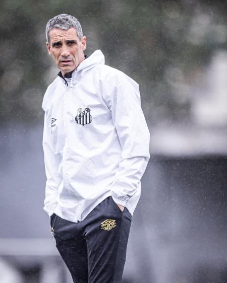 Juan Pablo Vojvoda, técnico do Santos FC