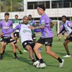 Atacante do América inicia transição e pode reforçar equipe contra Criciúma