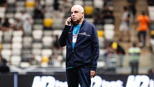 Yuri Romão, presidente do Sport, antes de jogo contra o Atlético na Arena MRV