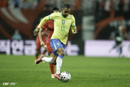 Paulo Henrique, do Vasco, durante jogo da Seleção Brasileira • RAFAEL RIBEIRO/CBF