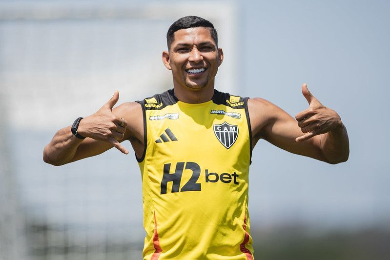 Rony, do Atlético, quebra jejum, mas busca primeiro gol contra Cruzeiro; veja números