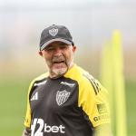 Atlético pode ter ‘um time’ de desfalques para clássico com Cruzeiro