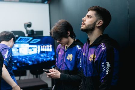 Vivo Keyd Stars estreou com derrota no Worlds 2025