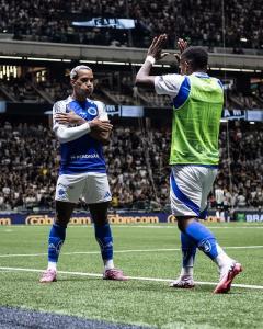 Matheus Pereira marca primeiro gol pelo Cruzeiro em clássicos