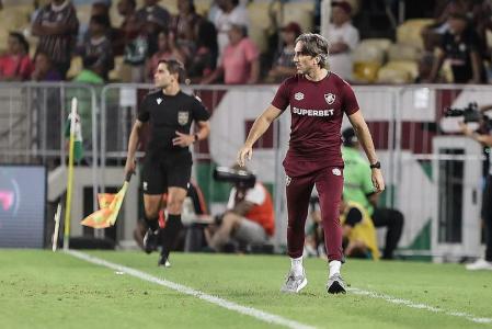 O Fluminense foi vaiado na vitória contra o Juventude
