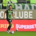 América anuncia renovação de contrato com atacante Willian Dubgod