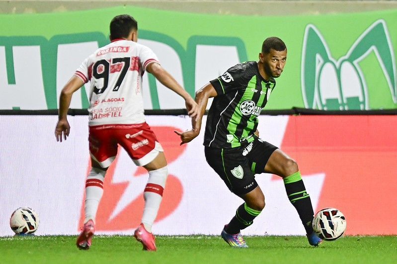 América anuncia que não renovará contrato com atacante; saiba detalhes