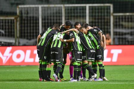 América perdeu zagueiro titular para temporada 2026