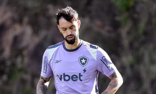 Mastriani é reserva do Botafogo