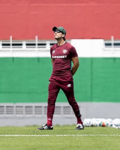 Zubeldía está fel com o elenco atual do Fluminense