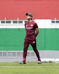 Zubeldía está fel com o elenco atual do Fluminense