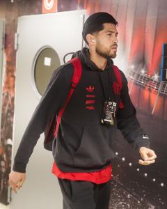 Flamengo x Racing: Agustín Rossi chega ao Maracanã para a partida de ida da semifinal da Libertadores