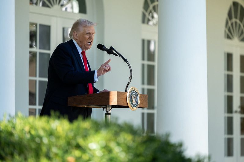 Após ataque ao Irã, Trump mira o alvo em Cuba: 'Vai cair muito em breve'