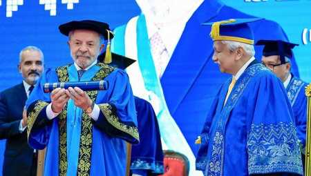 Lula recebe o título de doutor “honoris causa” na Malásia