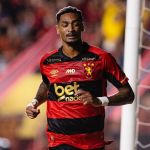 Inter no mercado: negociação com atacante Derik Lacerda 'trava'; entenda