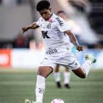 Santos vê jovem se valorizar e espera propostas ao final da temporada