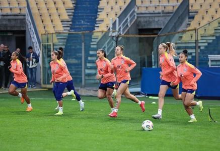 Seleção Brasileira Feminina durante treino em Parma, na Itália