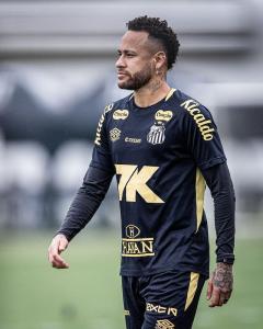 Neymar inicia transição física e se aproxima de retorno aos gramados
