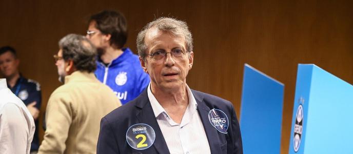 Odorico Roman assume o Grêmio após o fim da gestão de Alberto Guerra