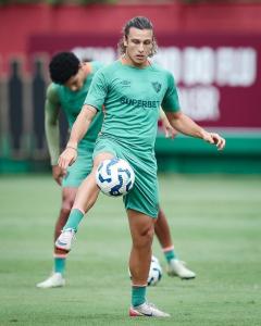 Canobbio reclamou da arbitragem nos últimos jogos do Fluminense