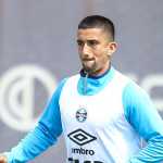 Grêmio encaminha saída de atacante para o Bahia; veja detalhes