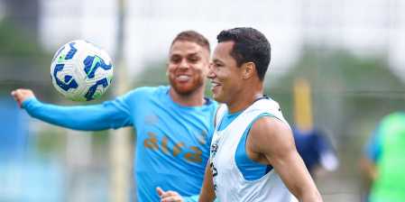 Marlon tem 28 partidas com a camisa do Grêmio e treina para enfrentar o Cruzeiro