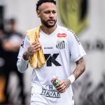 Vai jogar? Sintético é dilema para Neymar antes de Palmeiras x Santos