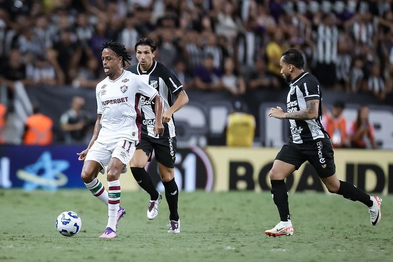 Ataque do Fluminense completa marca negativa em derrota para o Ceará
