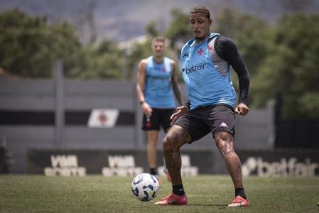 David vai desfalcar contra o Juventude, no sábado (8)