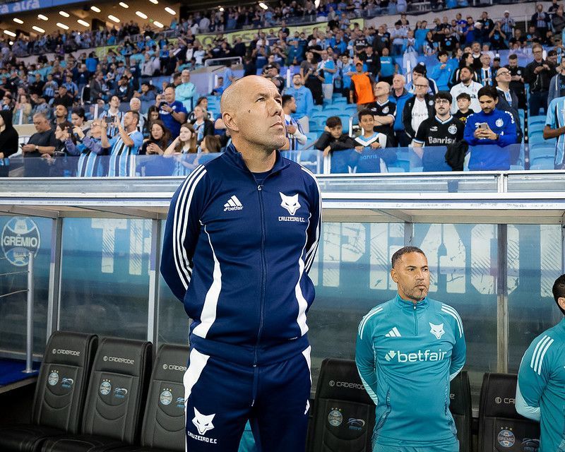 Jardim, do Cruzeiro, registra encontro com Felipão e se declara a ex-técnico